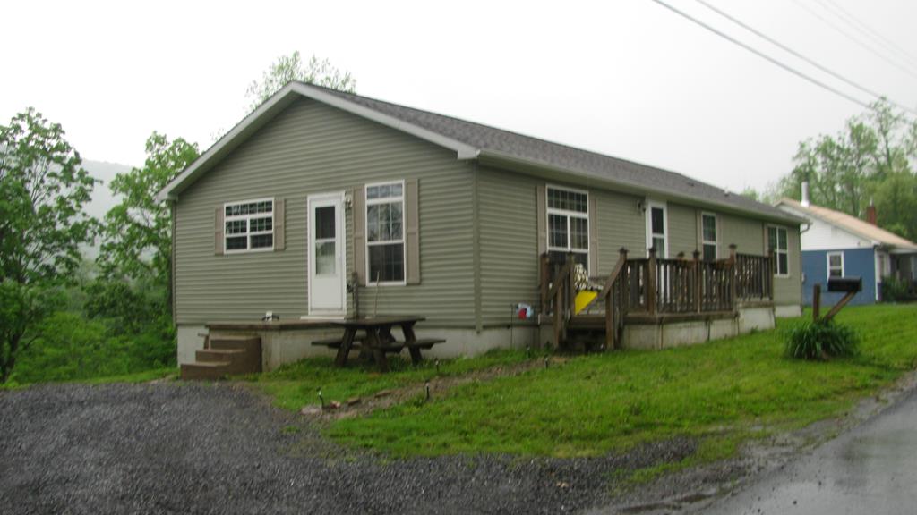 915 Mcclain Street Mount Union, PA 17066 - Photo 1 of 1 Gallery Image 1