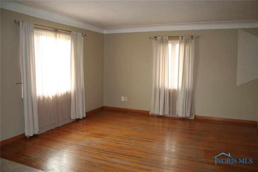1504 South Lallendorf Road Oregon, OH 43616 - Photo 2 of 24 Gallery Image 2