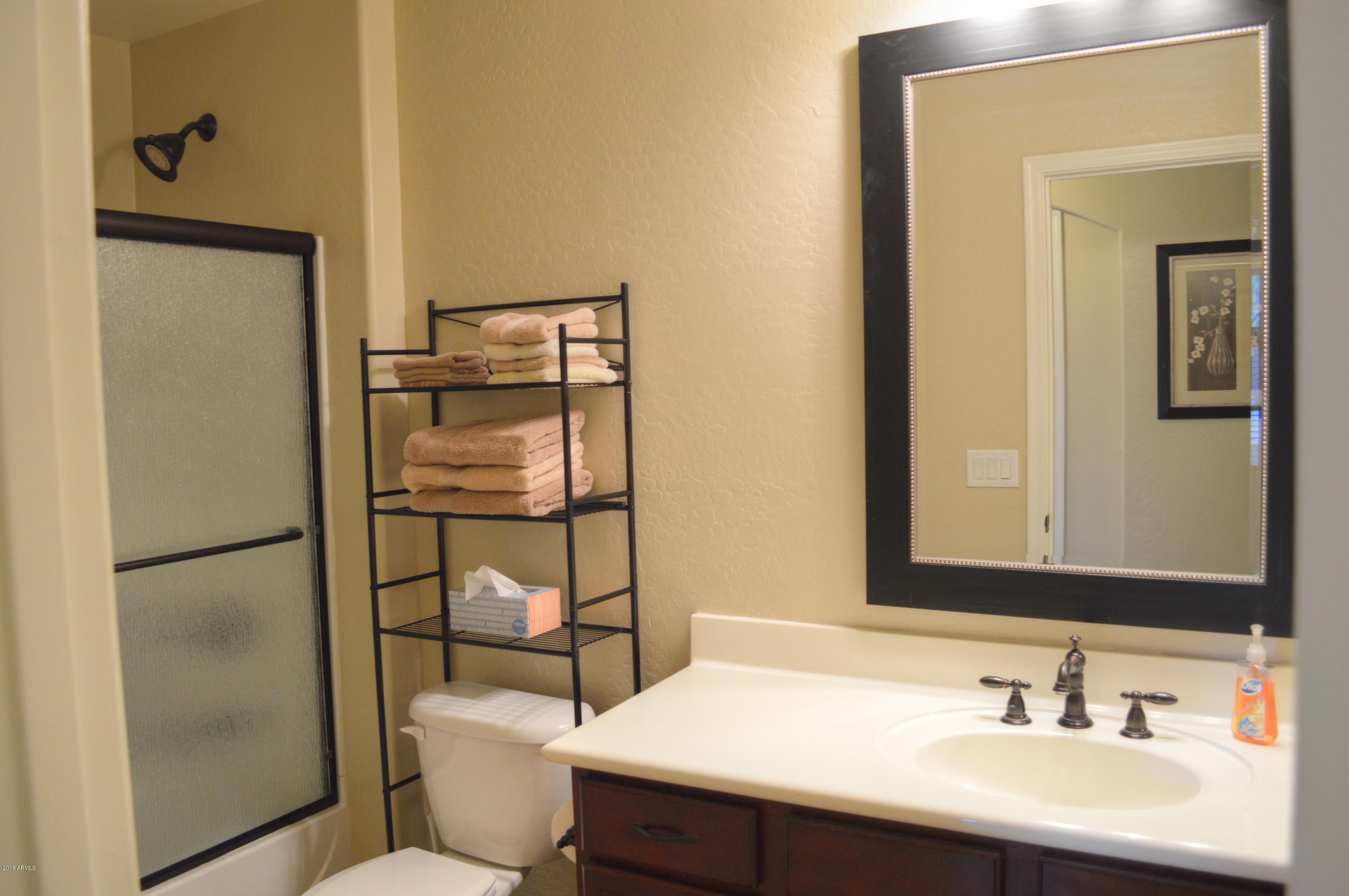 18249 West Bridger Street Surprise, AZ 85388 - Photo 26 of 32 Bridger fullbath 2