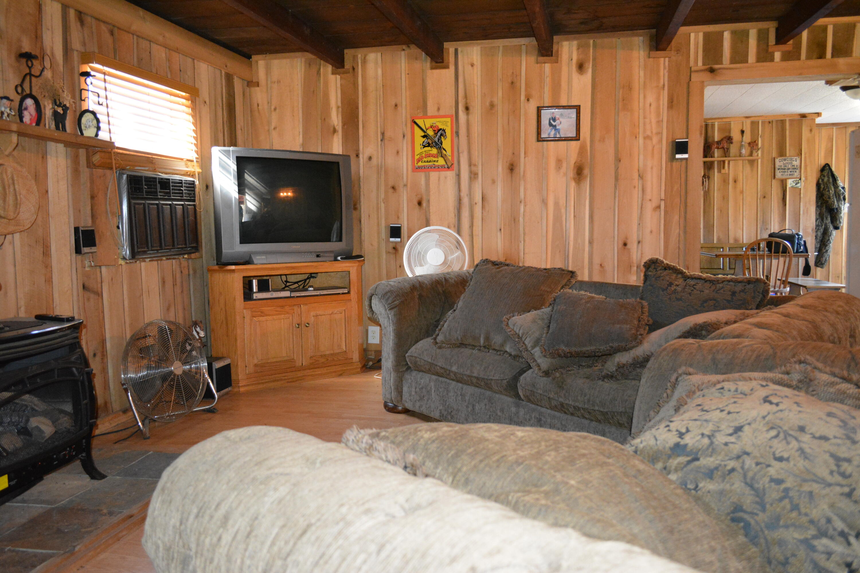 7600 Caney Valley Road Tazewell, TN 37879 - Photo 14 of 41 DSC_0040
