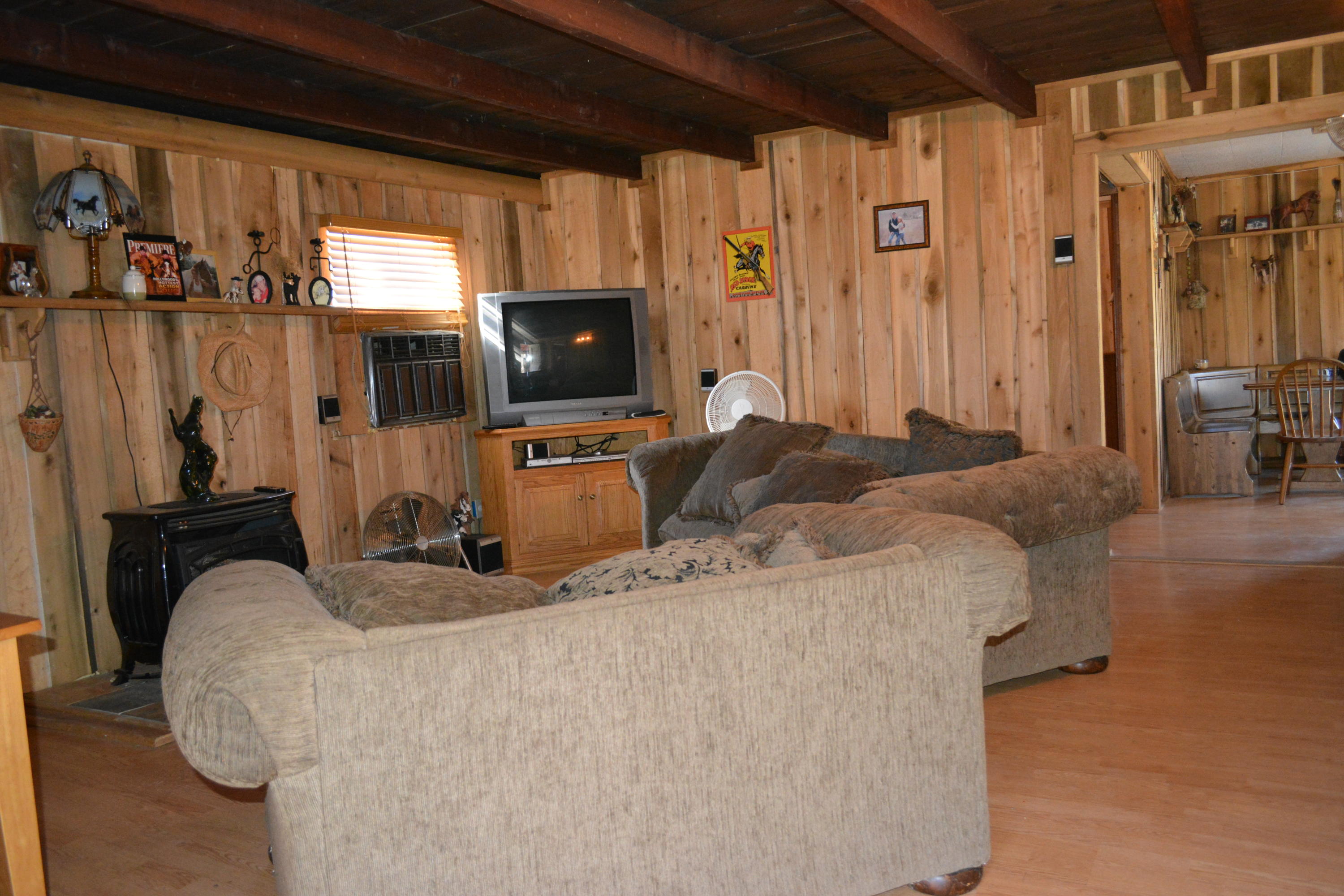 7600 Caney Valley Road Tazewell, TN 37879 - Photo 6 of 41 DSC_0038