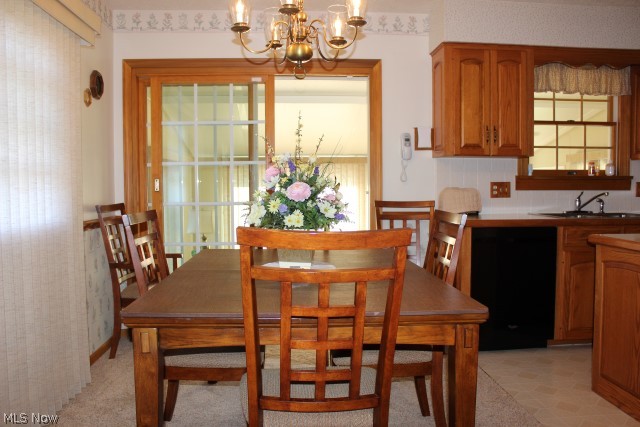 4656 Mars Road Uniontown, OH 44685 - Photo 11 of 20 Dining room*