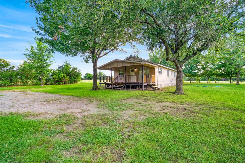 1982 County Road 1415 Bonham, TX 75418 - Photo 11 of 24