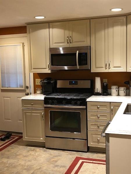 111 Williams Street Springdale, PA 15144 - Photo 8 of 24 Gallery Image 8