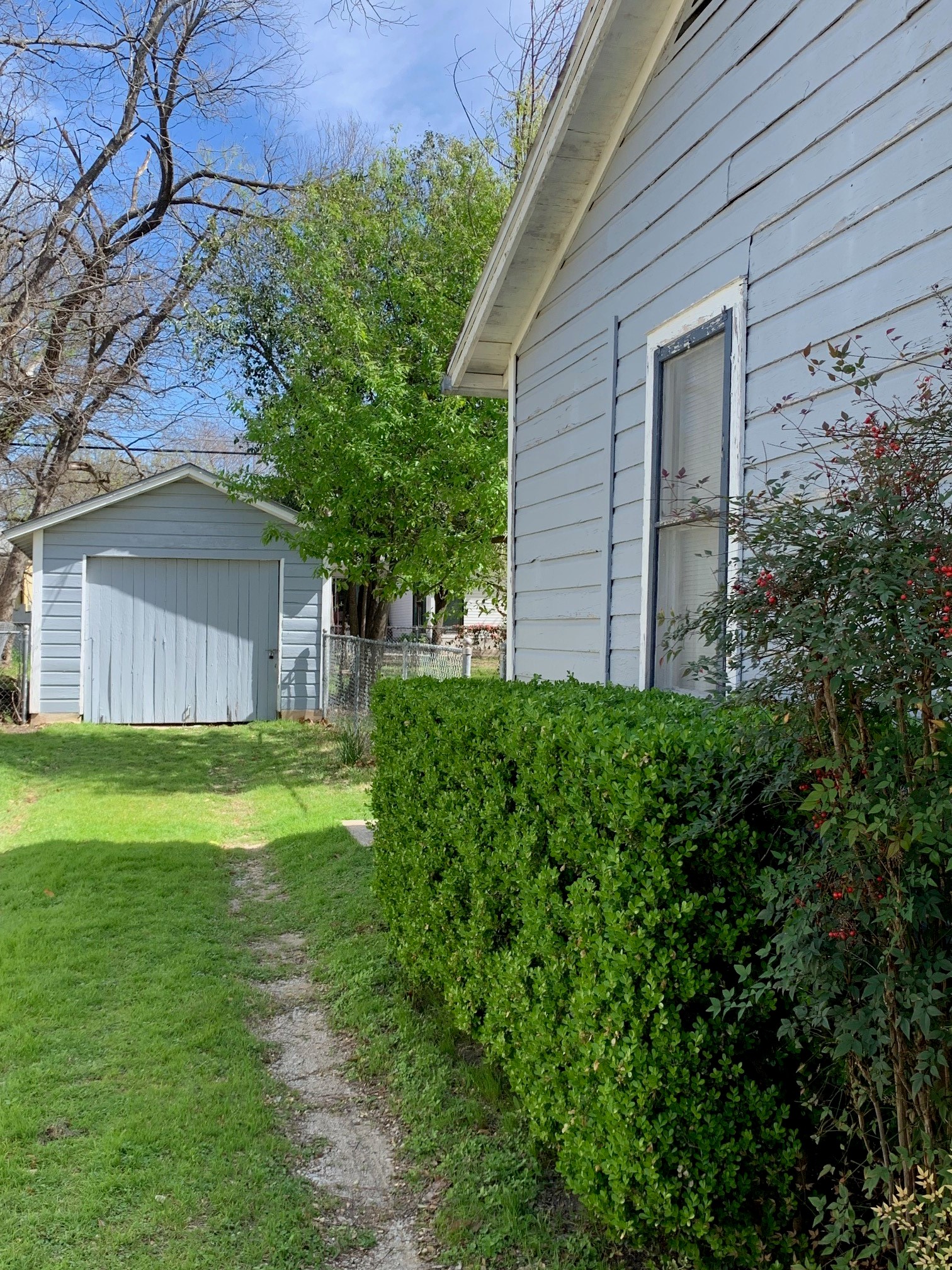 1708 Madison Avenue Austin, TX 78757 - Photo 4 of 20 a view of a house with a backyard