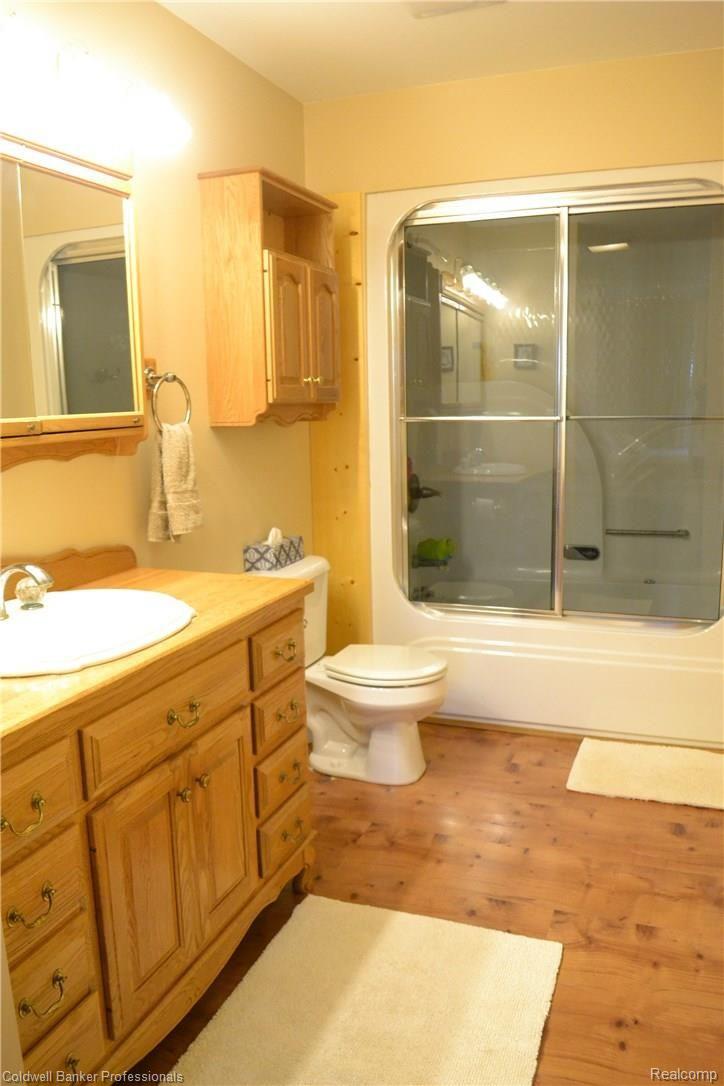 5320 Willis Road North Branch, MI 48461 - Photo 20 of 31 027.JPG