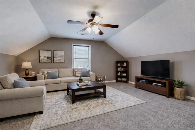 $312,599 | 1175 Freedom Drive, Clarksville, TN 37042