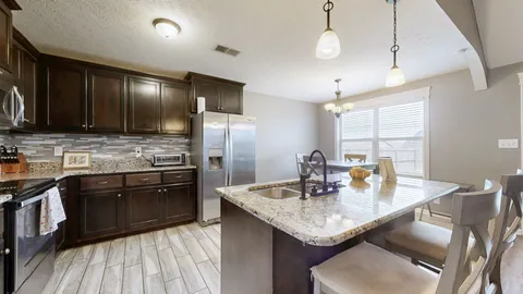 $312,599 | 1175 Freedom Drive, Clarksville, TN 37042