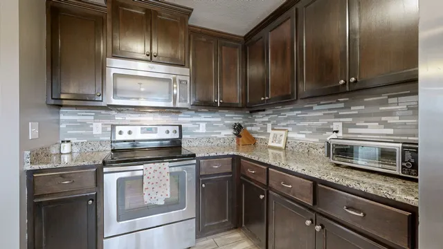 $312,599 | 1175 Freedom Drive, Clarksville, TN 37042