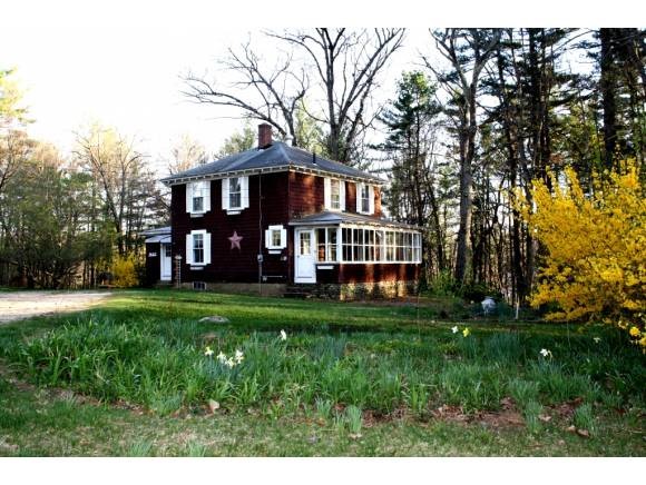 37 Peaslee Road Rochester, NH 03867 - Photo 1 of 1