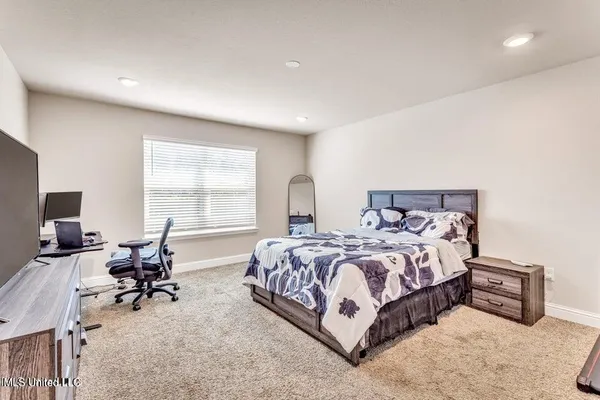 $2,300 | 10429 Willow Leaf Drive, Gulfport, MS 39503