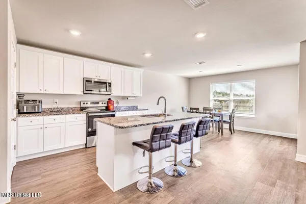 $2,300 | 10429 Willow Leaf Drive, Gulfport, MS 39503