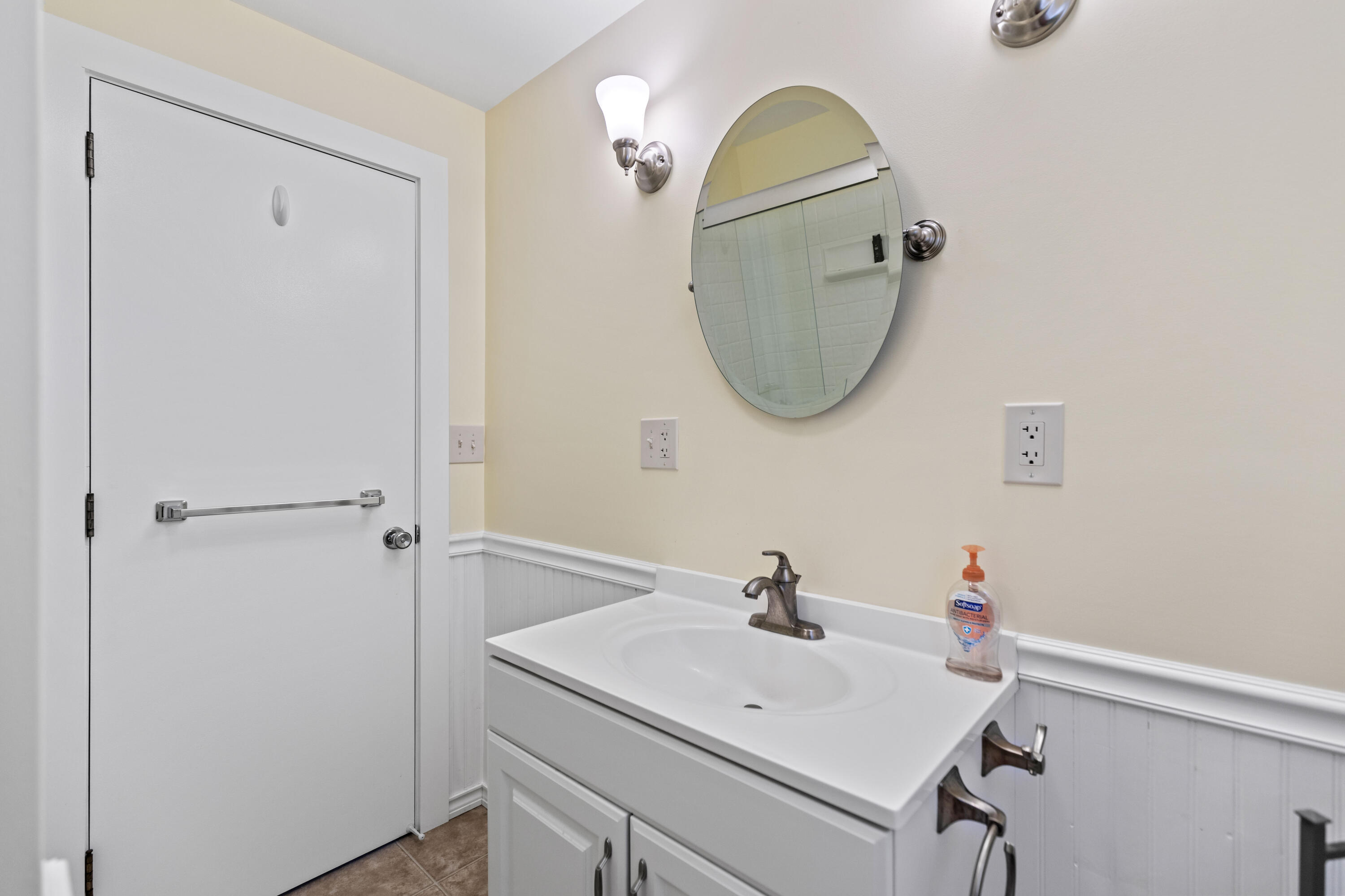 2 King Street Springvale, ME 04083 - Photo 14 of 33 2KingStreetSpringvale_013
