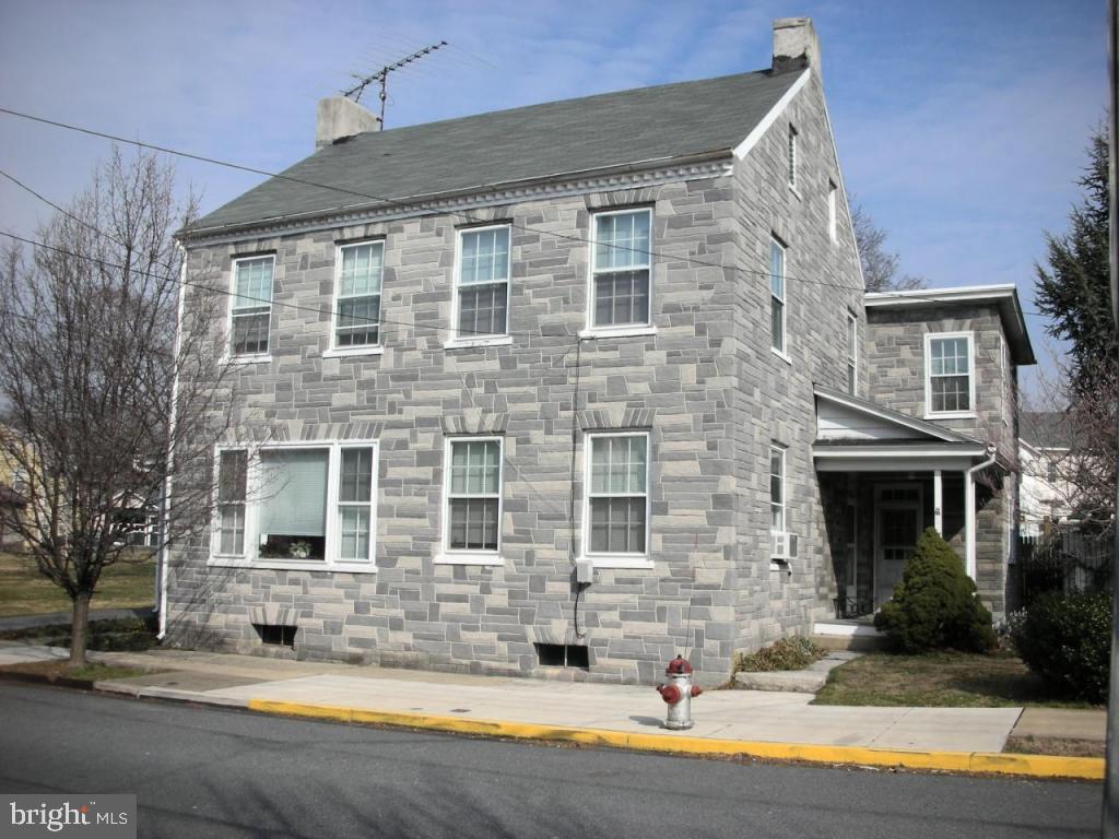 25-27 Front Street Lititz, PA 17543 - Photo 1 of 15