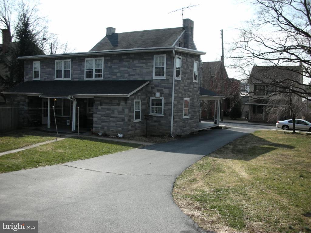 25-27 Front Street Lititz, PA 17543 - Photo 3 of 15