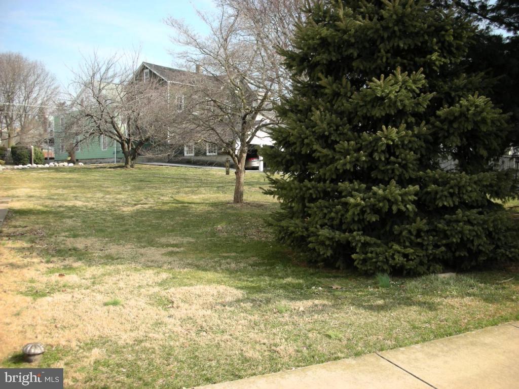 25-27 Front Street Lititz, PA 17543 - Photo 5 of 15