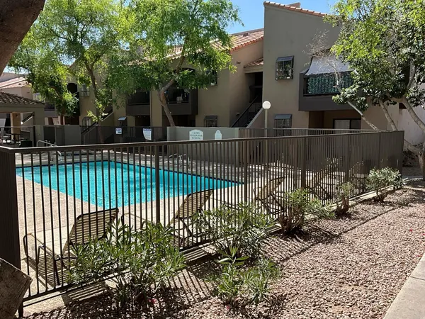 $1,500 | 747 South Ext Road, Unit 207, Mesa, AZ 85210