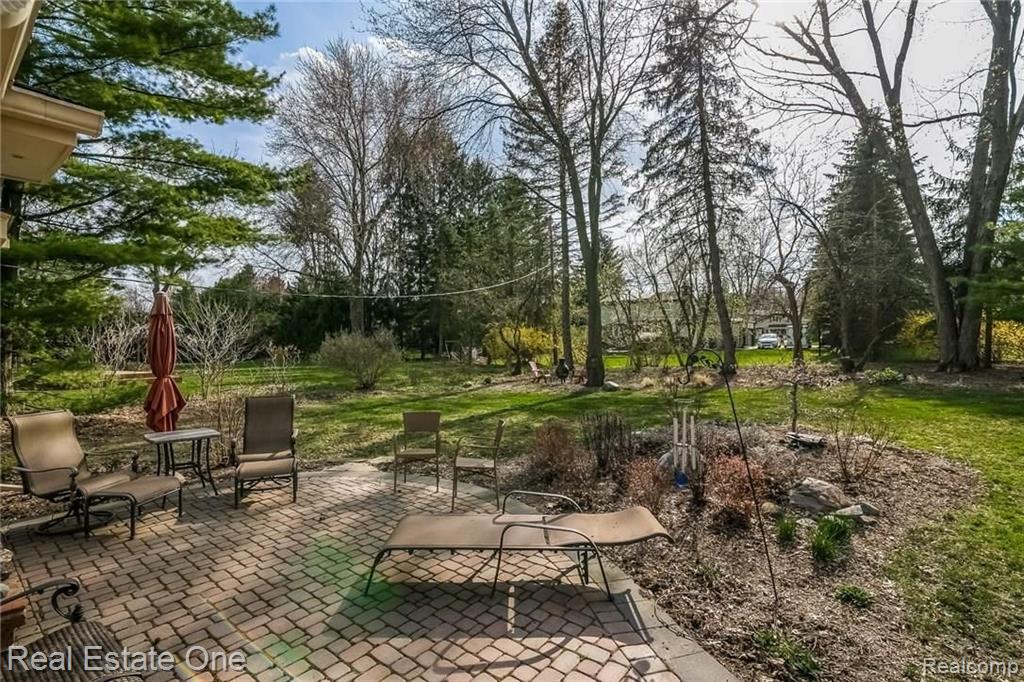 764 Leinster Road Rochester Hills, MI 48309 - Photo 38 of 46