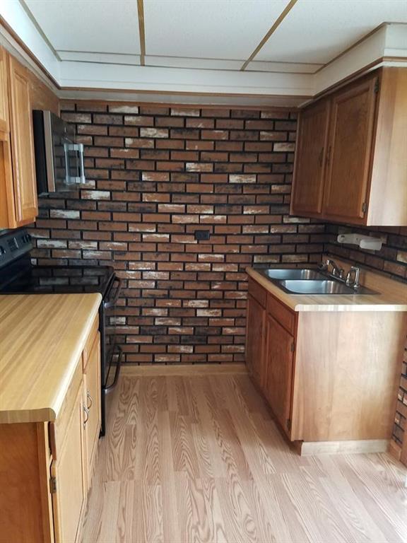 520-522 Dexter Road Scottdale, PA 15683 - Photo 4 of 23 Gallery Image 4