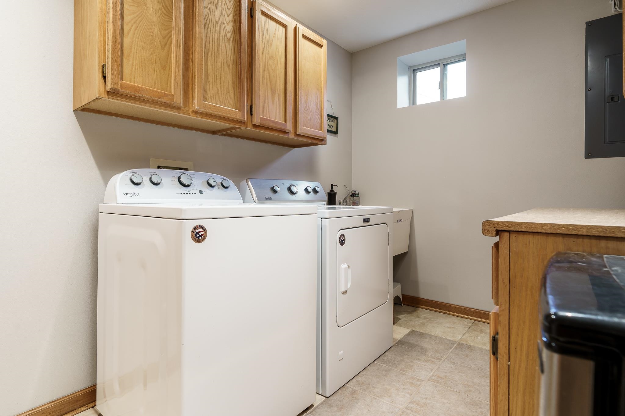 2615 Graham Road Belvidere, IL 61008 - Photo 39 of 39 a utility room with dryer and washer