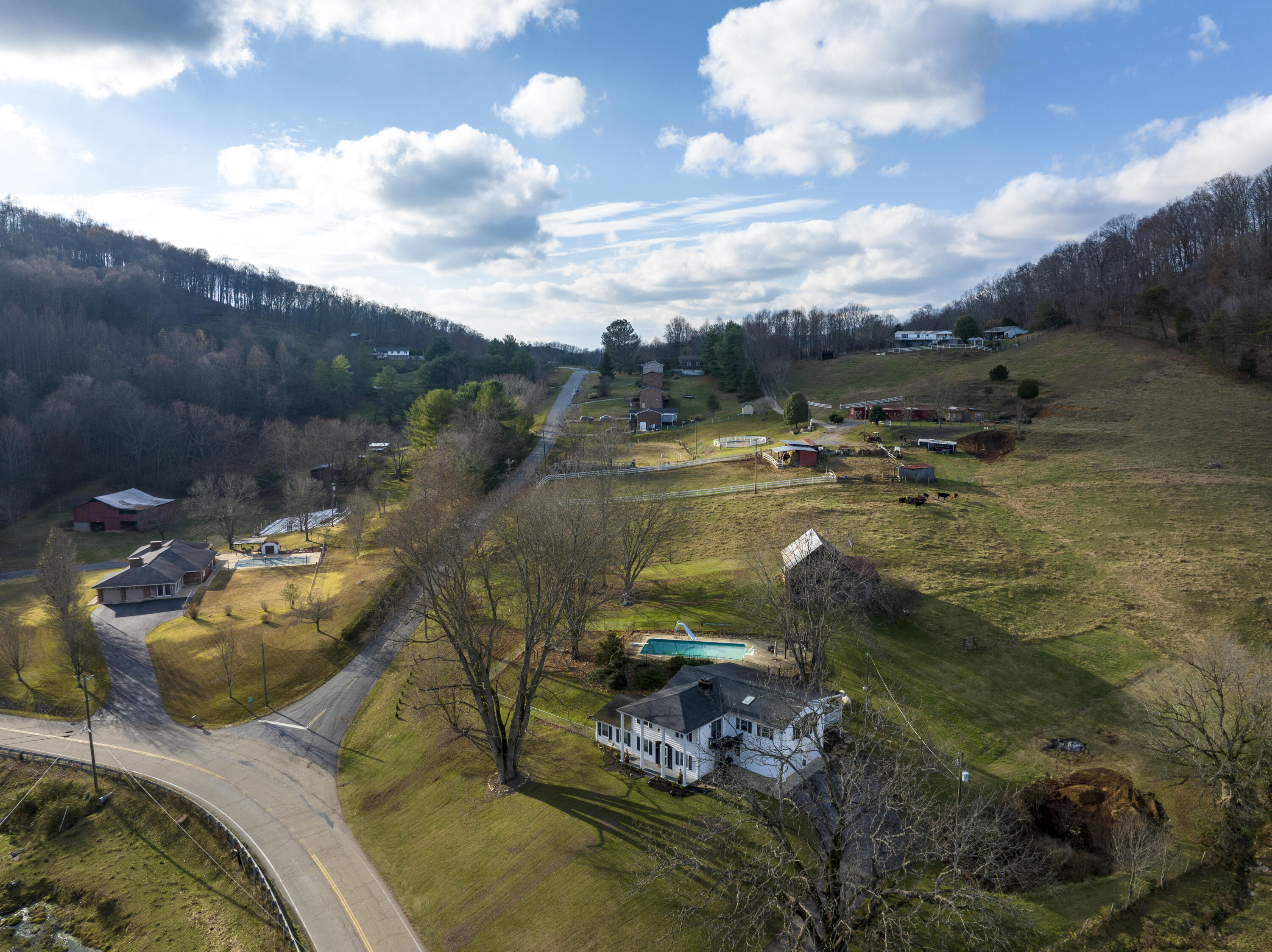 391 Cold Springs Road Blountville, TN 37617 - Photo 72 of 102 Coal--9