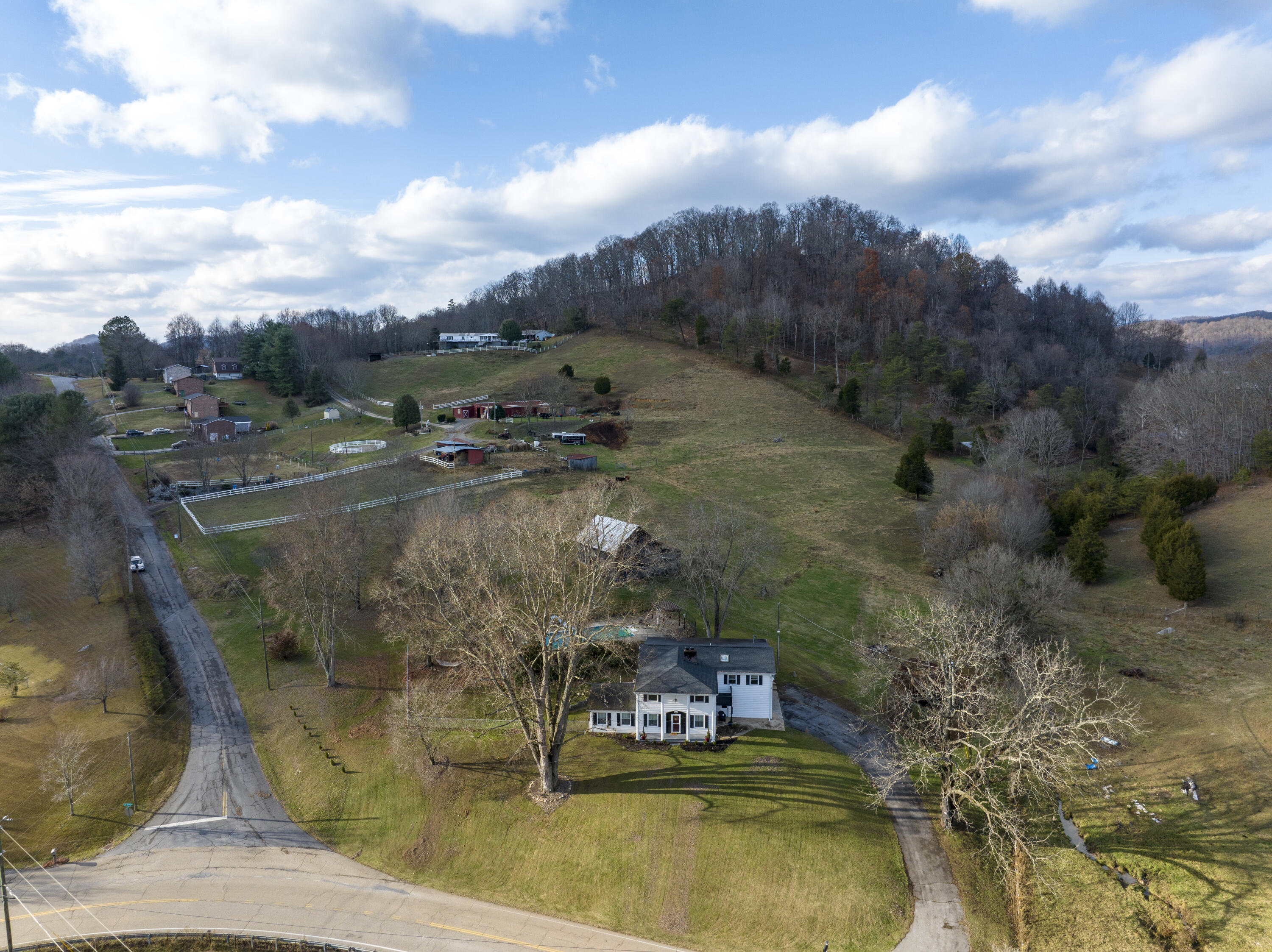 391 Cold Springs Road Blountville, TN 37617 - Photo 73 of 102 Coal--10
