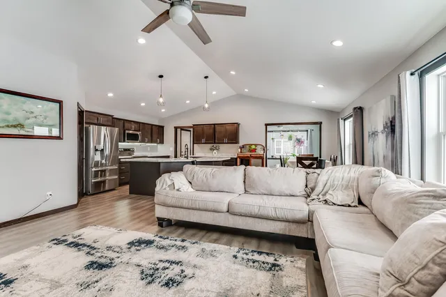 $464,900 | 2007 Spakenburg Road, Holmen, WI 54636