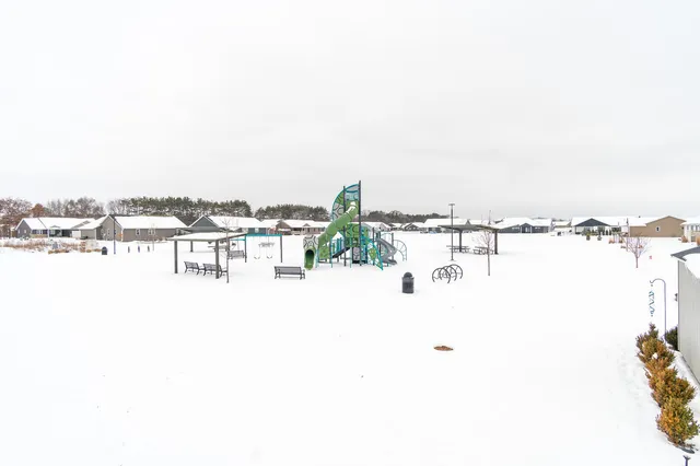 $464,900 | 2007 Spakenburg Road, Holmen, WI 54636