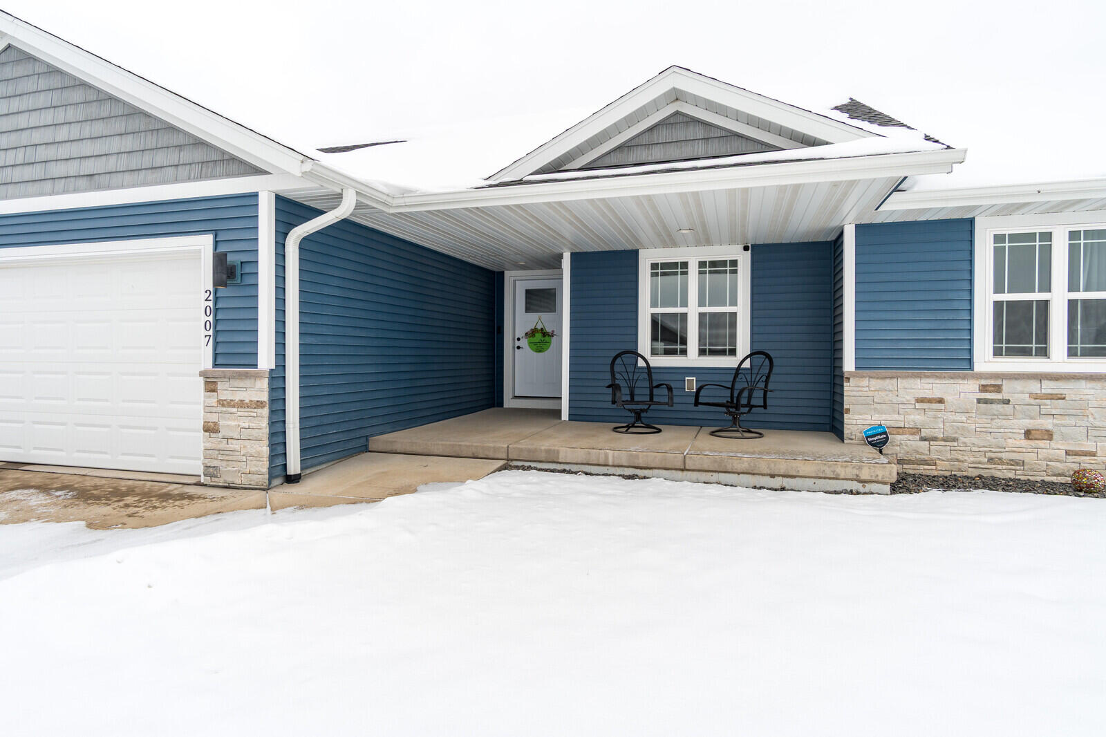 2007 Spakenburg Road Holmen, WI 54636 - Photo 5 of 42 05_2007SpakenburgRd_Exterior5_mls