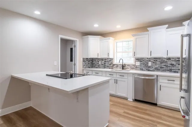 $360,000 | 2720 Twin Oaks Drive, Sulphur, LA 70663