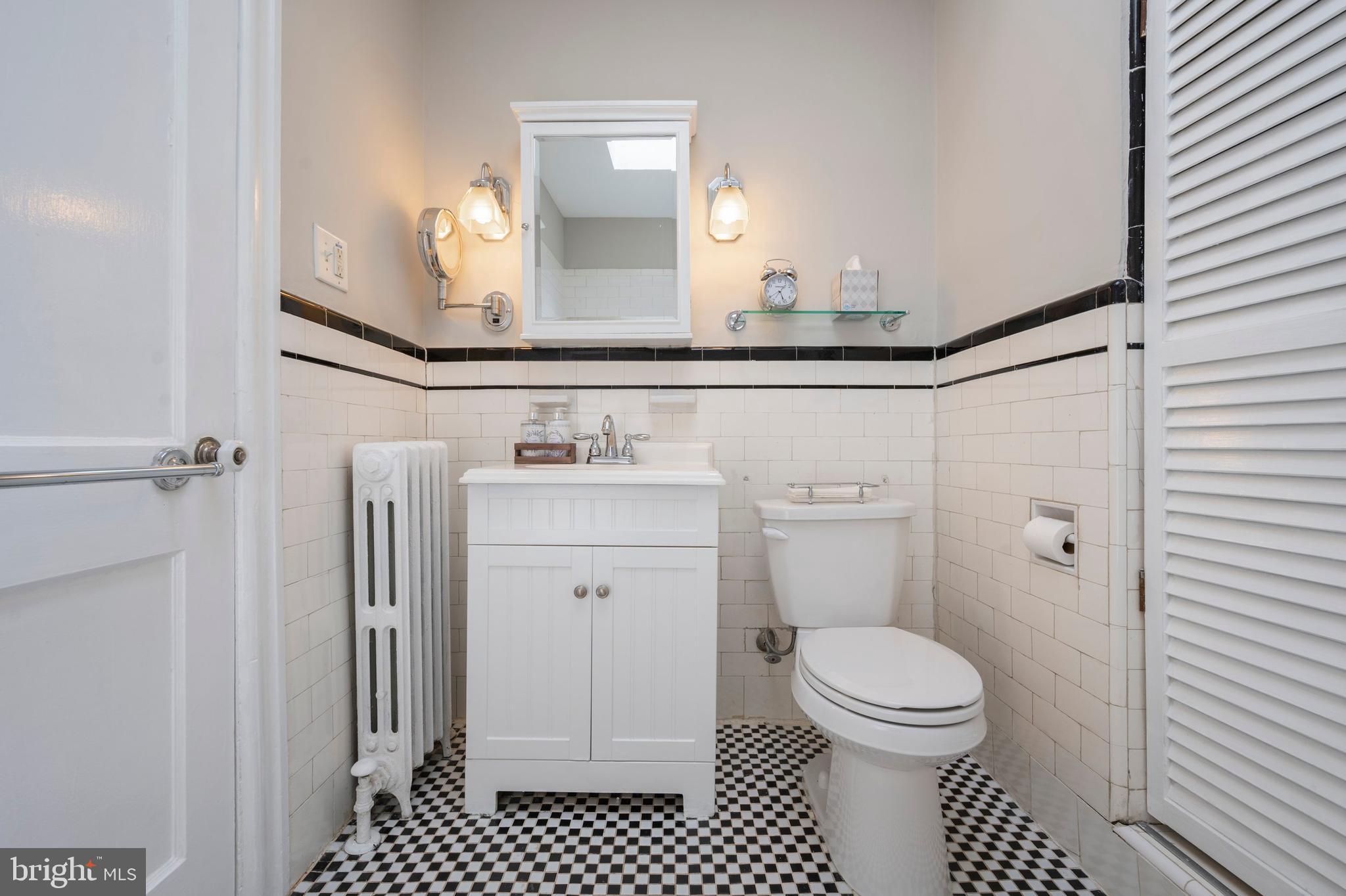 154 Roumfort Road Philadelphia, PA 19119 - Photo 24 of 34 Gallery Image 24