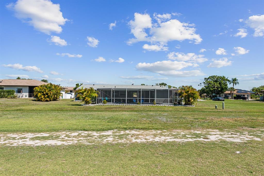 202 Caddy Road Rotonda West, FL 33947 - Photo 50 of 69 Gallery Image 50