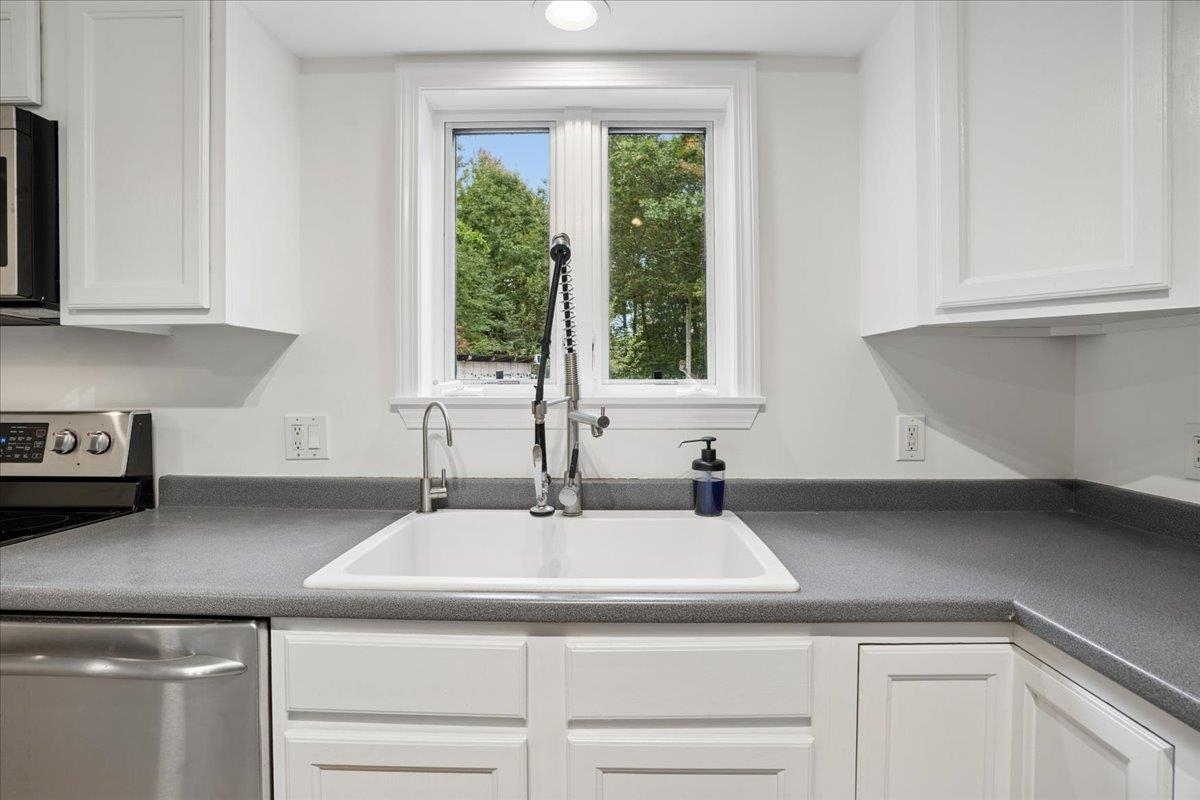 262 Collins Road Lyndeborough, NH 03082 - Photo 26 of 51 Gallery Image 26