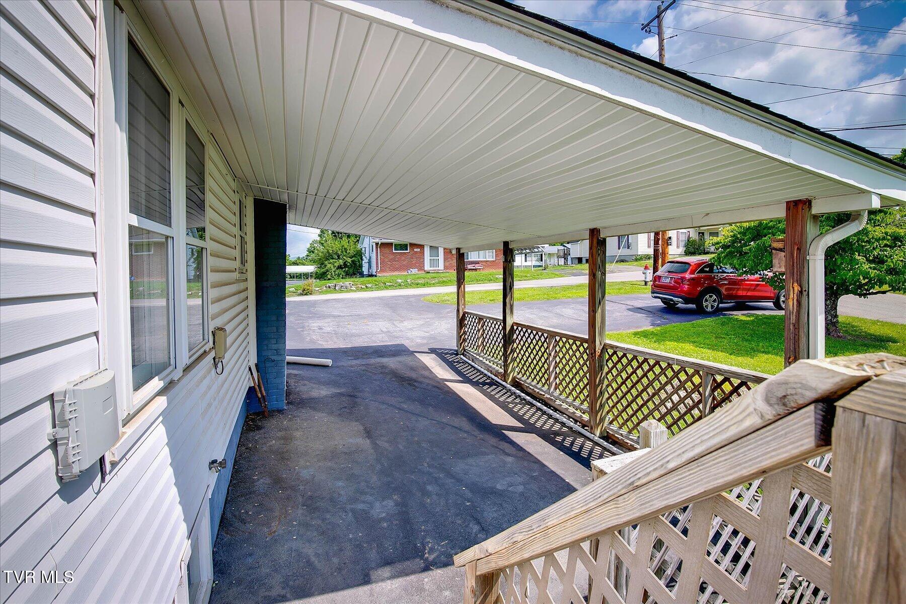 5765 Orebank Road Kingsport, TN 37664 - Photo 22 of 34 27-5765 Orebank Rd -27