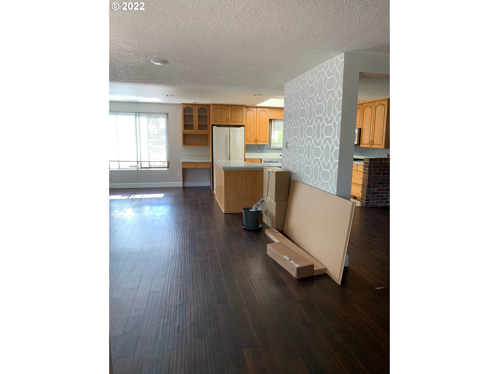 7427 Southwest Ruger Lane Portland, OR 97223 - Photo 5 of 15 Gallery Image 5