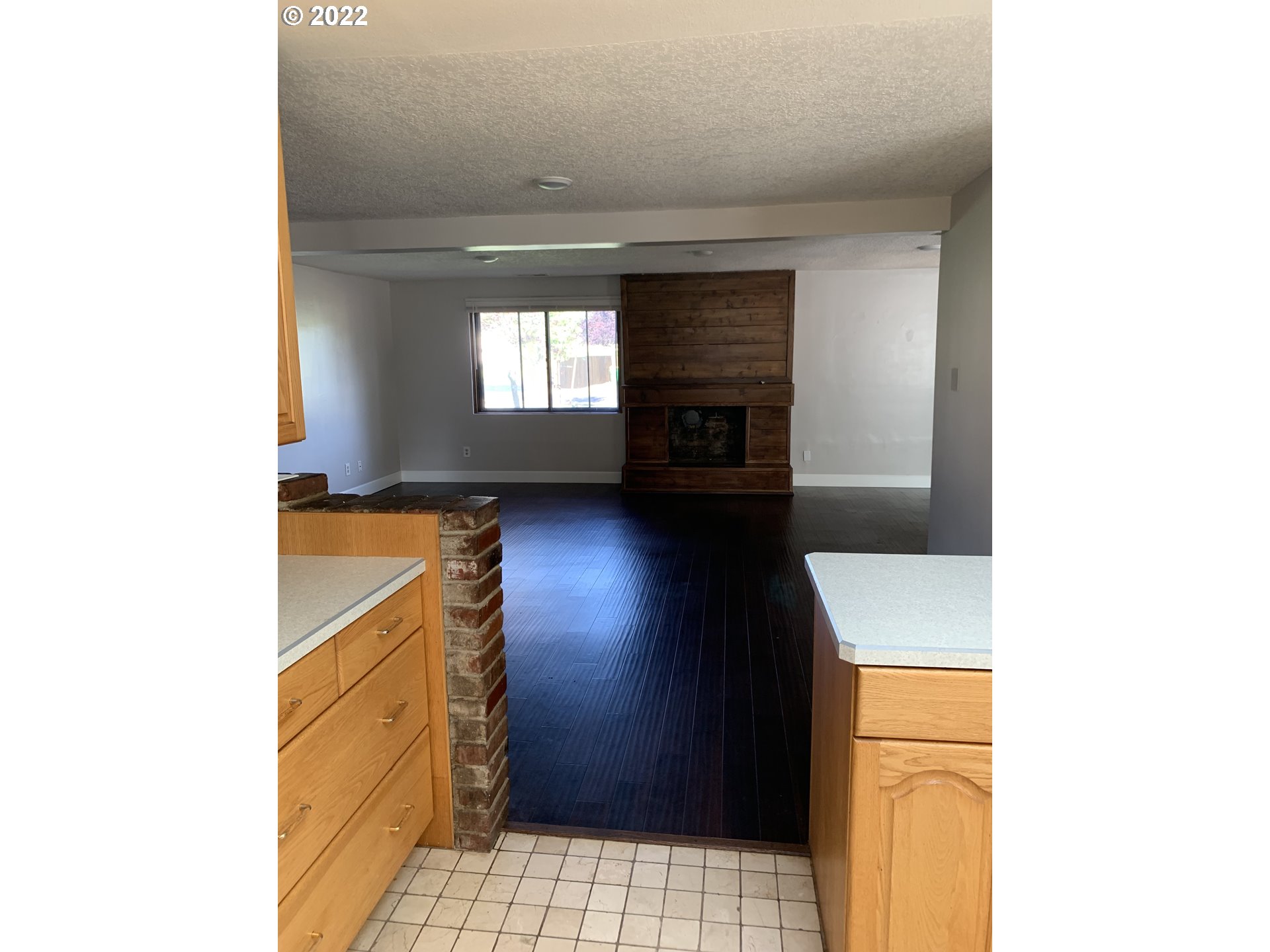 7427 Southwest Ruger Lane Portland, OR 97223 - Photo 8 of 15 Gallery Image 8