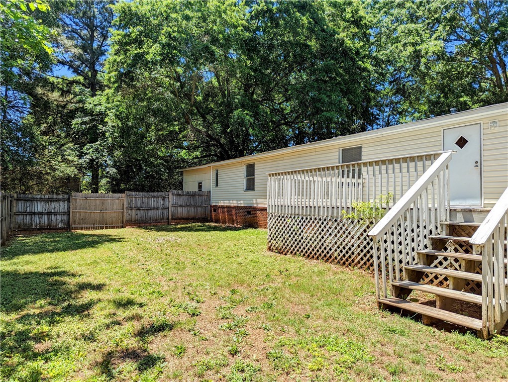 208 Elma Road Anderson, SC 29625 - Photo 19 of 20 Back Deck