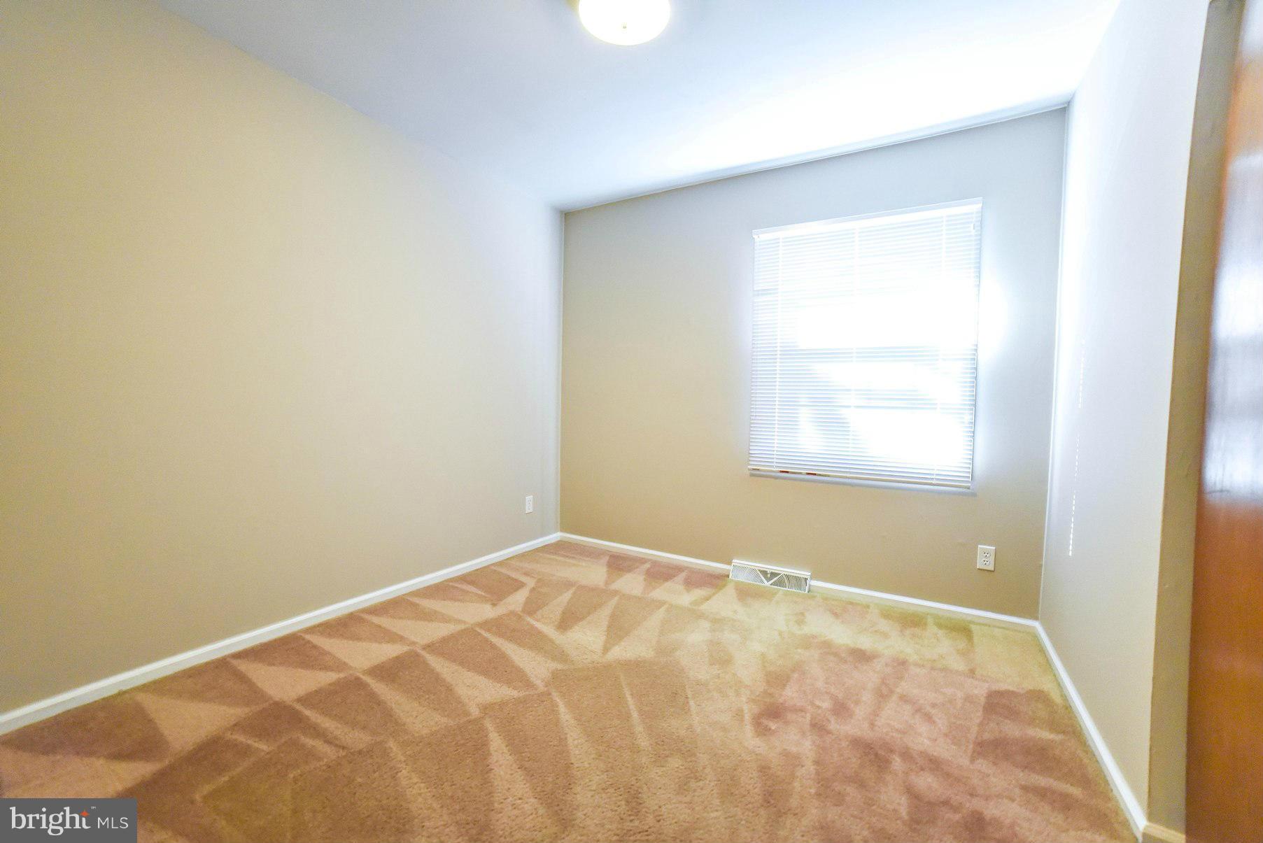 22084 Fox Ridge Road Lexington Park, MD 20653 - Photo 17 of 29 Third bedroom