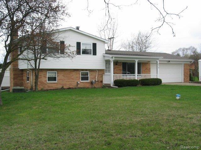 470 Taylor Road Brighton, MI 48114 - Photo 1 of 4 3.8 Acres Tri-Level
