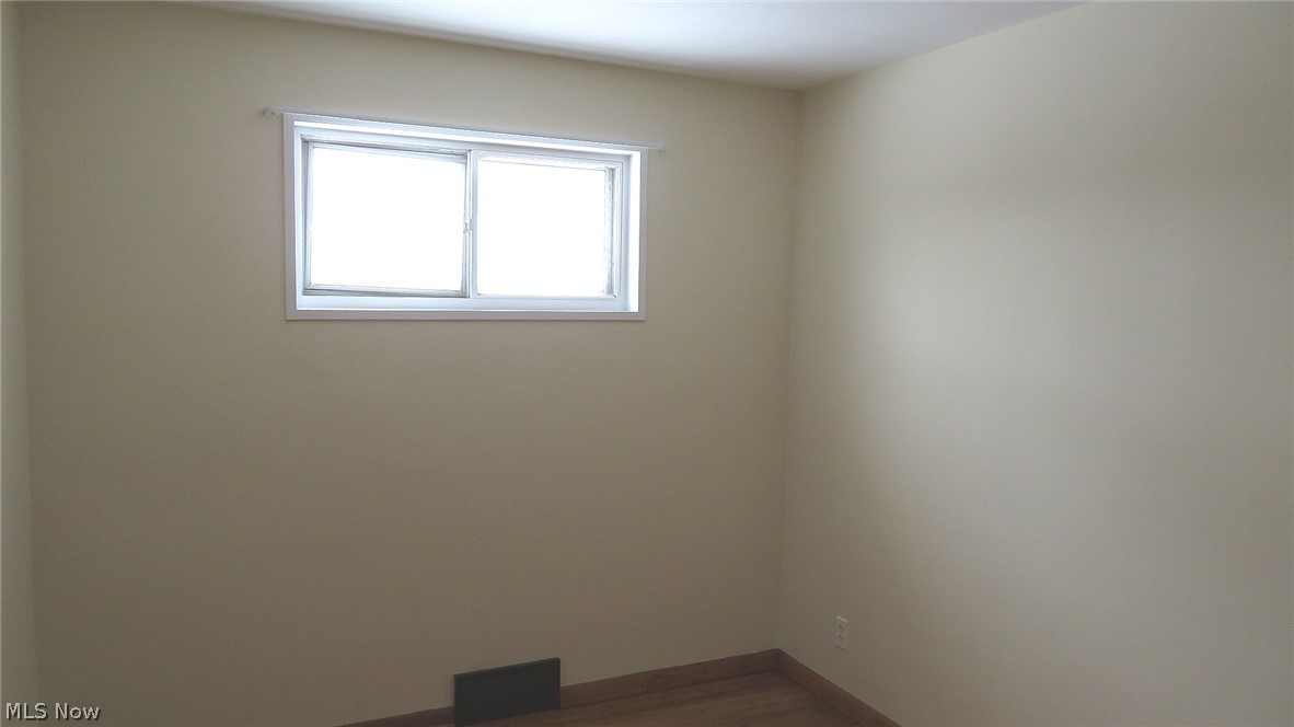 11007 Drake Road North Royalton, OH 44133 - Photo 9 of 13