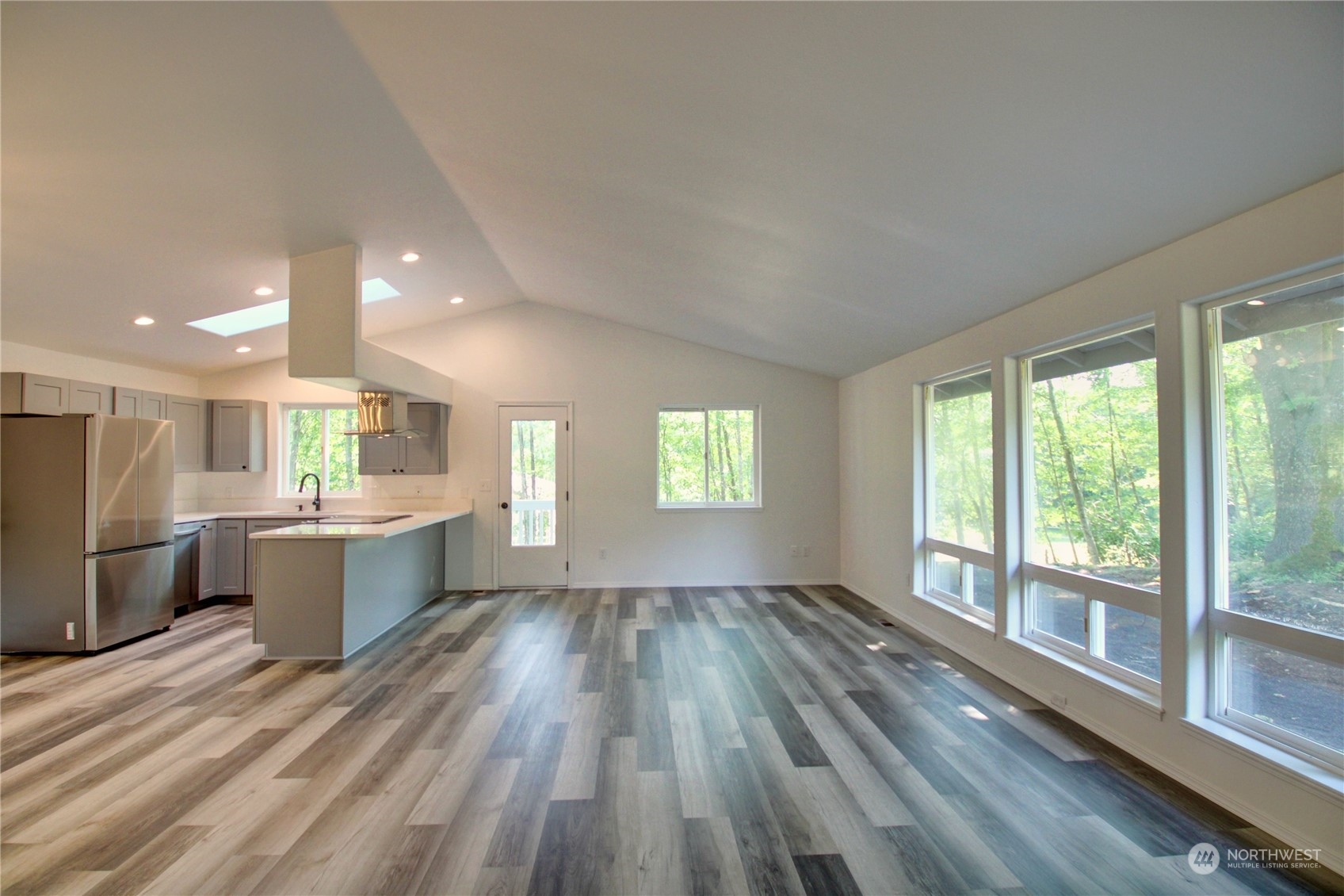28030 Rose Road Arlington, WA 98223 - Photo 9 of 29 Gallery Image 9