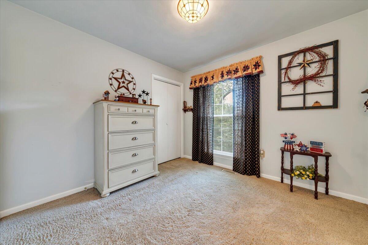 5412 Sundance Road Salem, VA 24153 - Photo 16 of 55 18-MIB03807