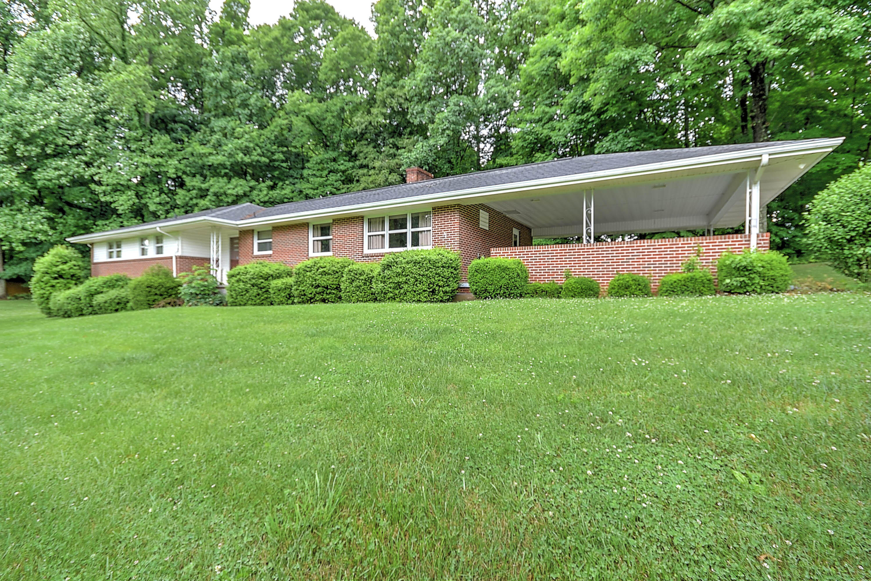 853 Island Road Blountville, TN 37617 - Photo 1 of 48 Island Rd-2
