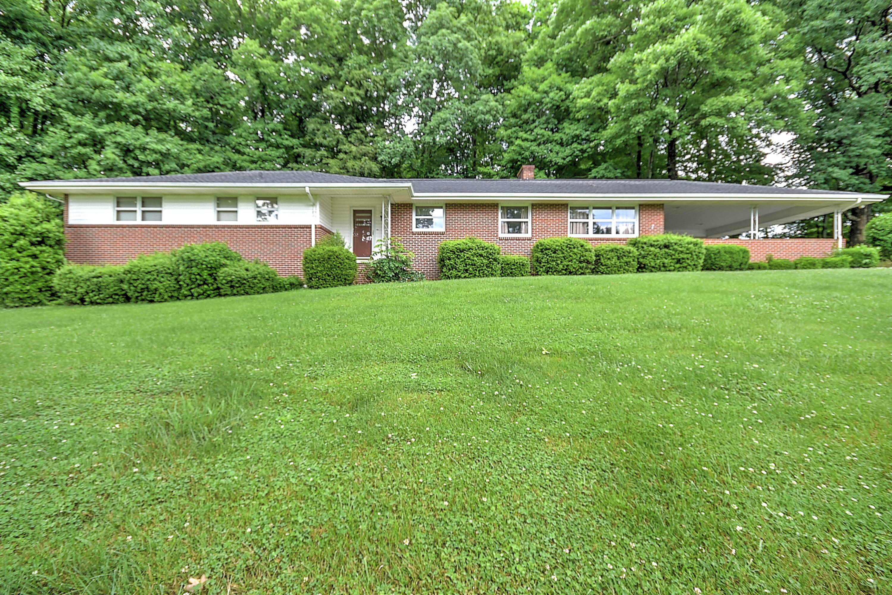 853 Island Road Blountville, TN 37617 - Photo 2 of 48 Island Rd-3