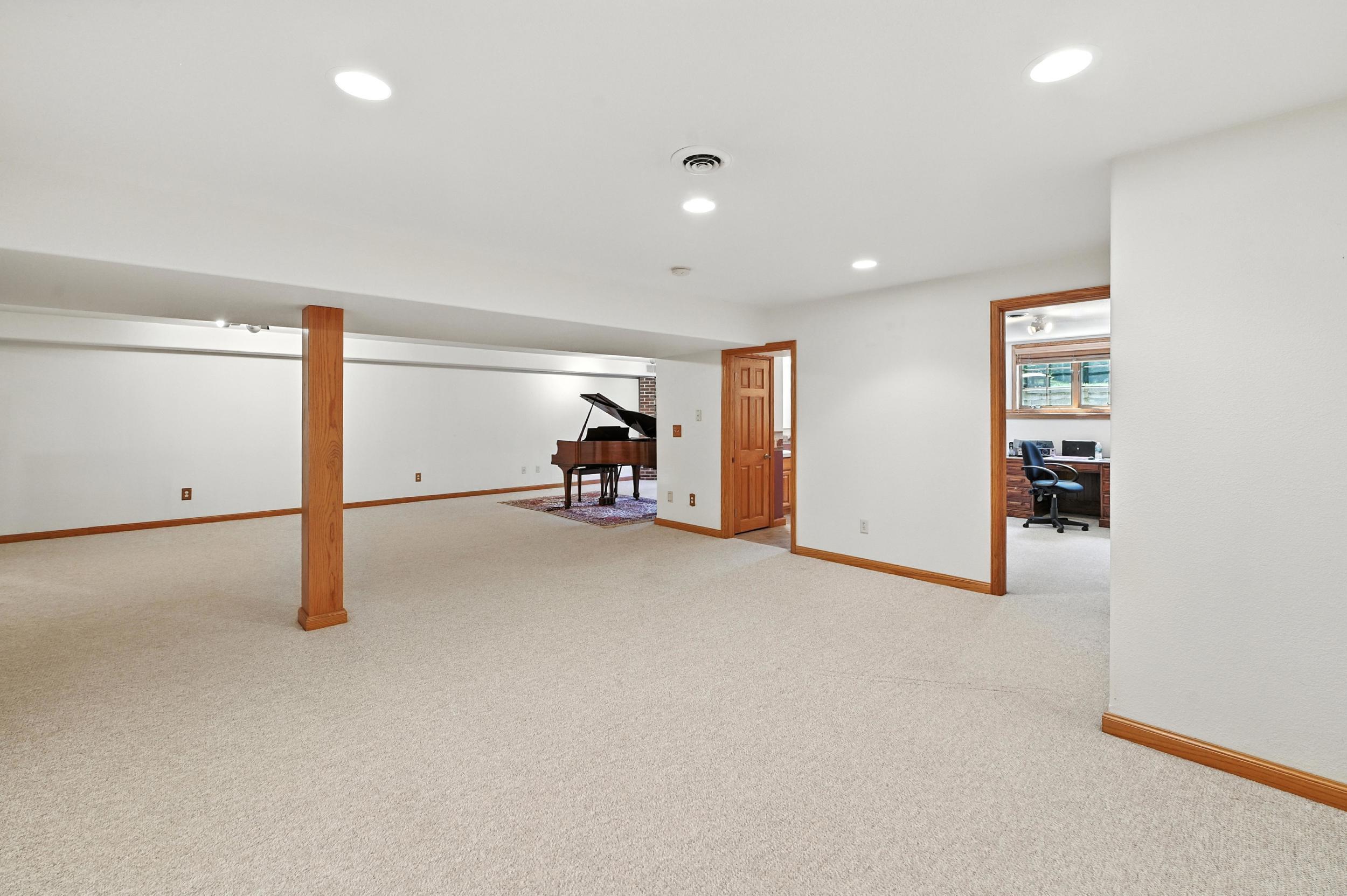 520 Bayberry Lane Slinger, WI 53086 - Photo 21 of 38 28_dsc_0889