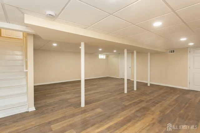 $849,000 | 15 Bradley Drive, Edison, NJ 08817