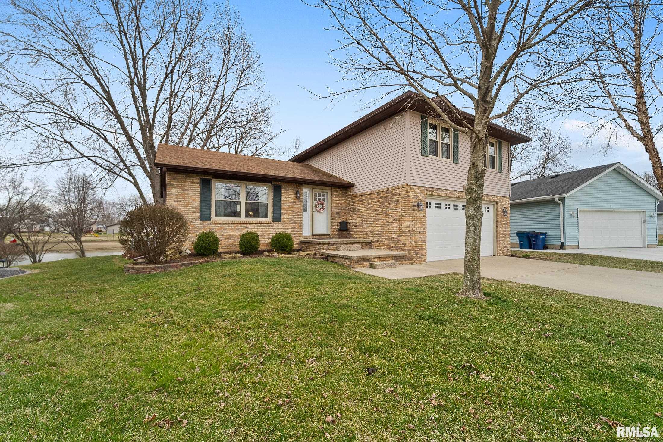 2609 Erie Road Springfield, IL 62707 - Photo 3 of 44