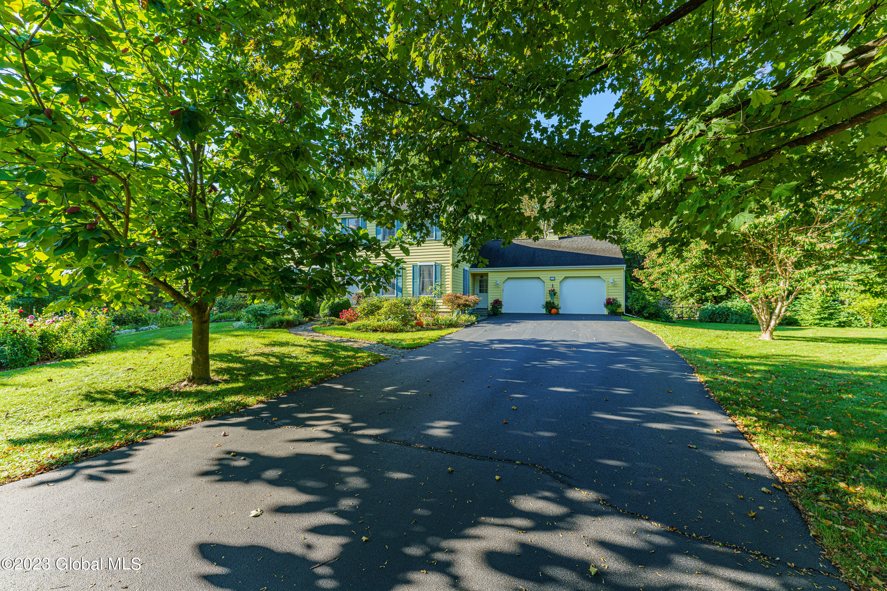 20 Timber Ledge Schodack, NY 12061 - Photo 53 of 61 0 Front 2
