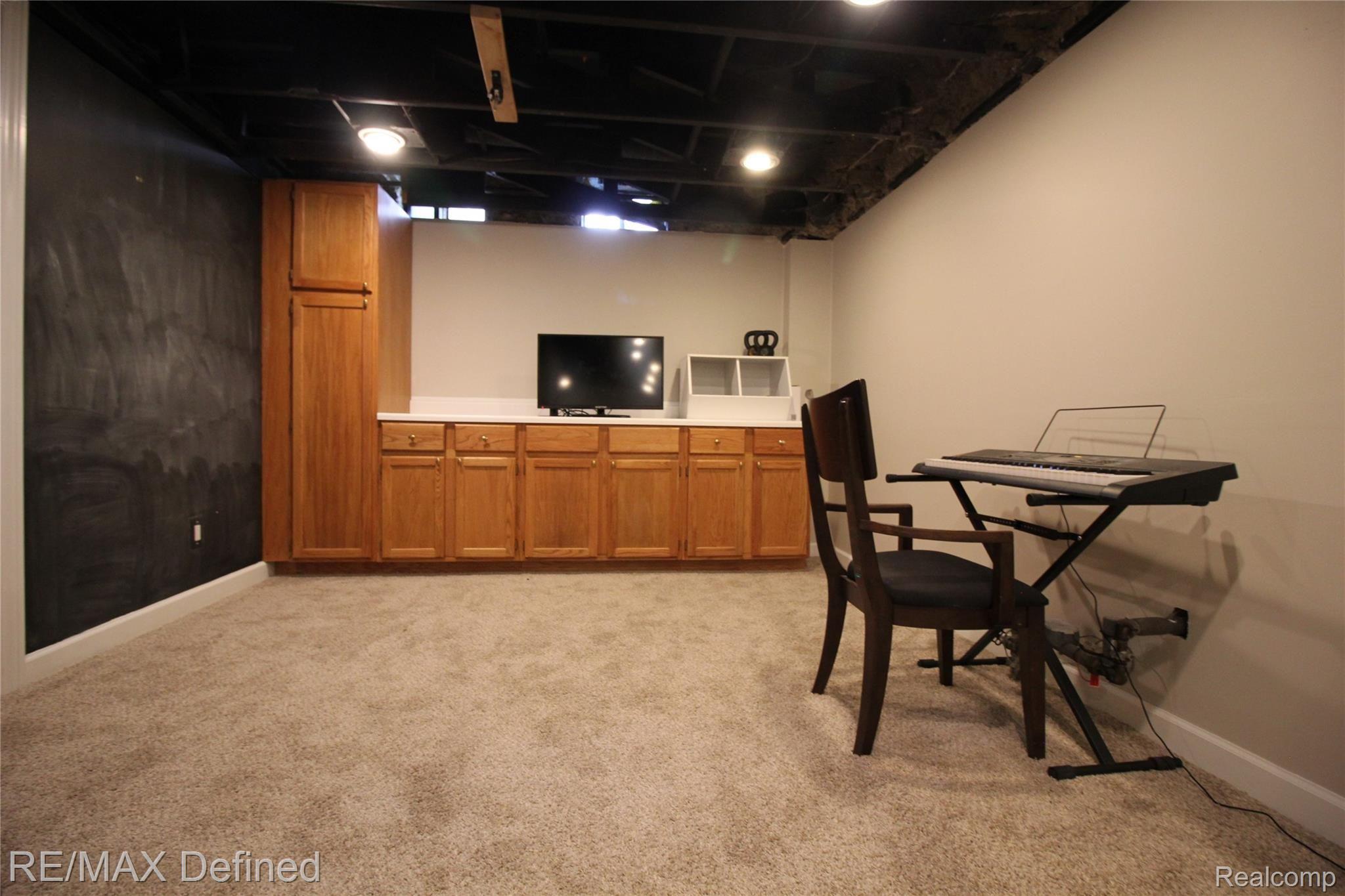 815 Aspen Drive Rochester, MI 48307 - Photo 23 of 31 Basement View II