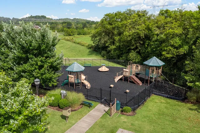 $534,811 | 1200 Scarcroft Lane, Nashville, TN 37221